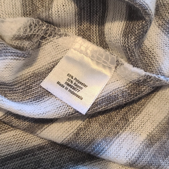 ❣️ Long-sleeved Top ❣️BOGO - Picture 6 of 6